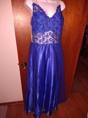 Girls Royal Lace Appliqué Tulle Party Dress - Royal Blue